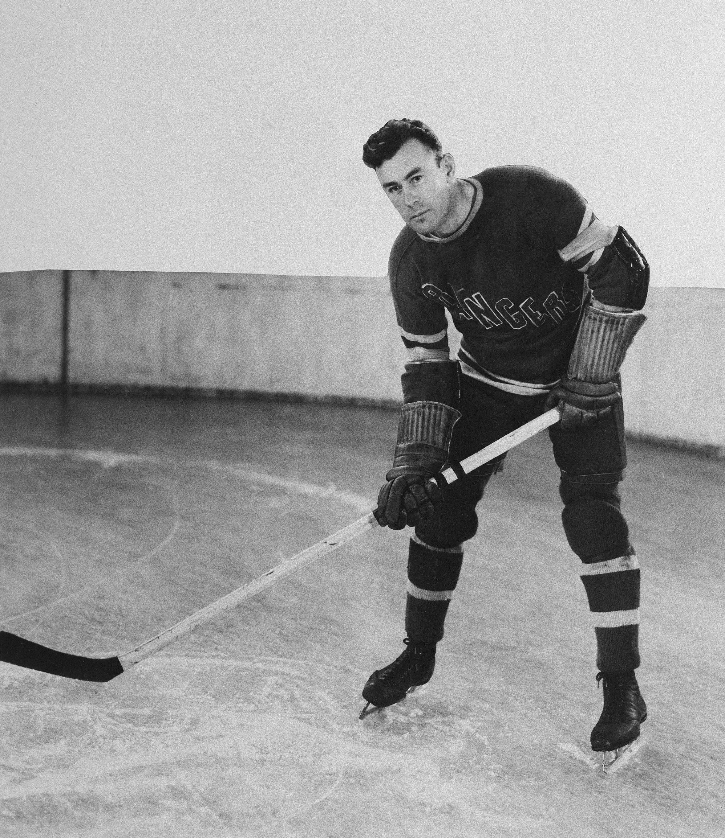 Bill Cook of the New York Rangers Hockey team, Jan. 27, 1934. (AP Photo)