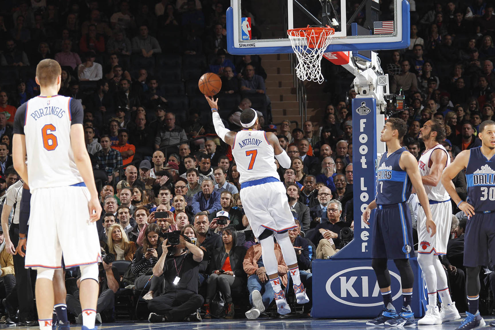 Knicks Melo Porzingis Noah Mavericks