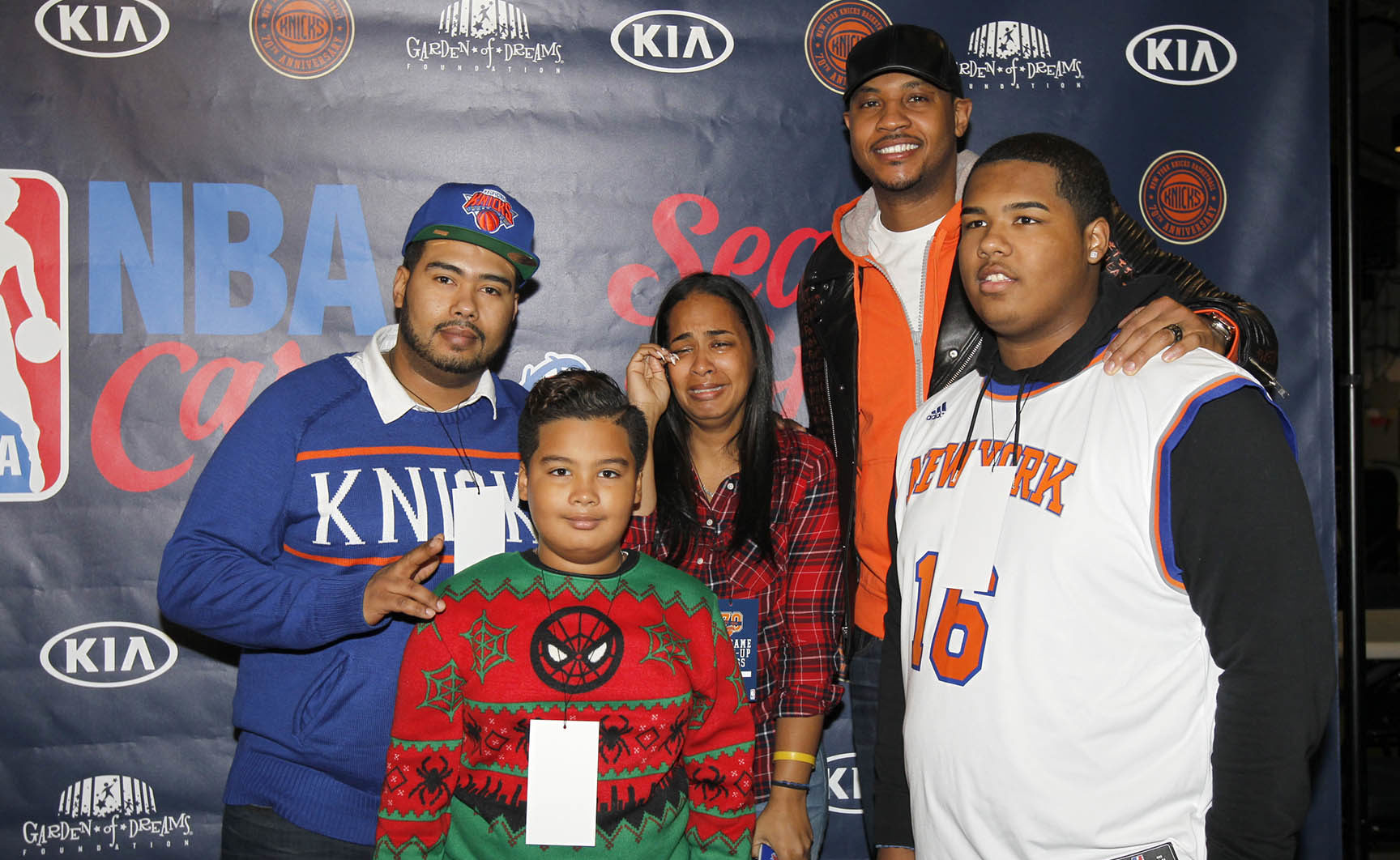 melo christmas jersey