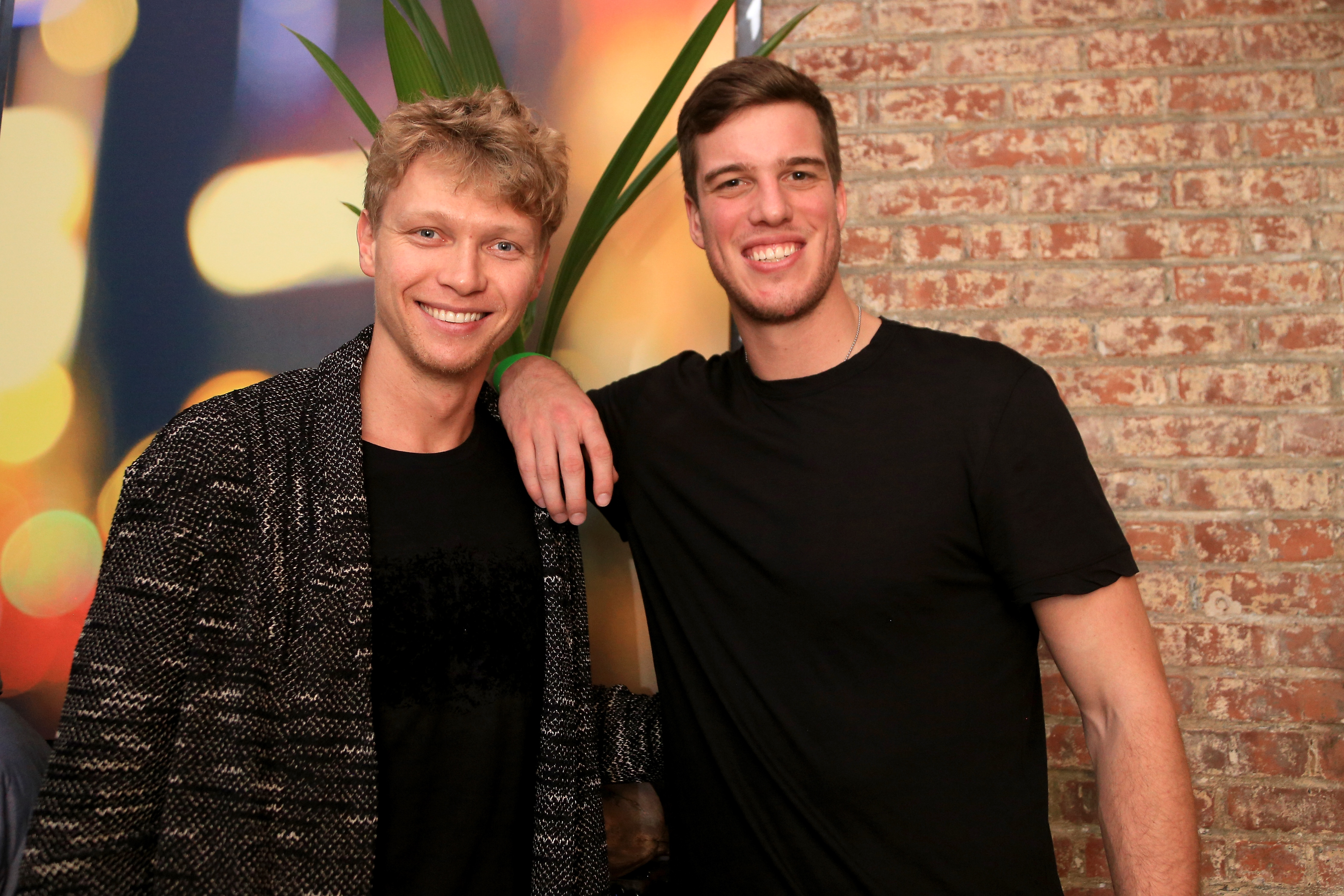 Knicks Kuzminskas Plumlee Xbox Gears of War Event Getty