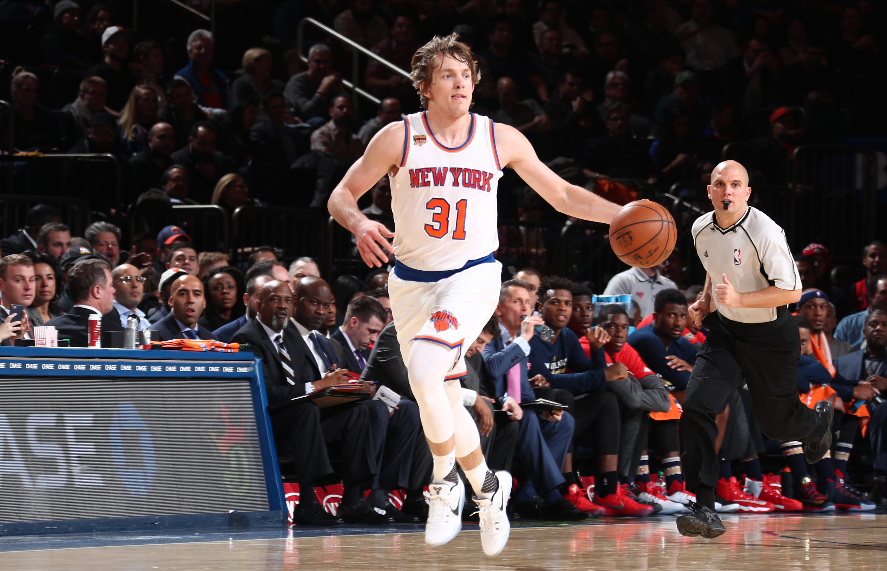 ron baker knicks jersey