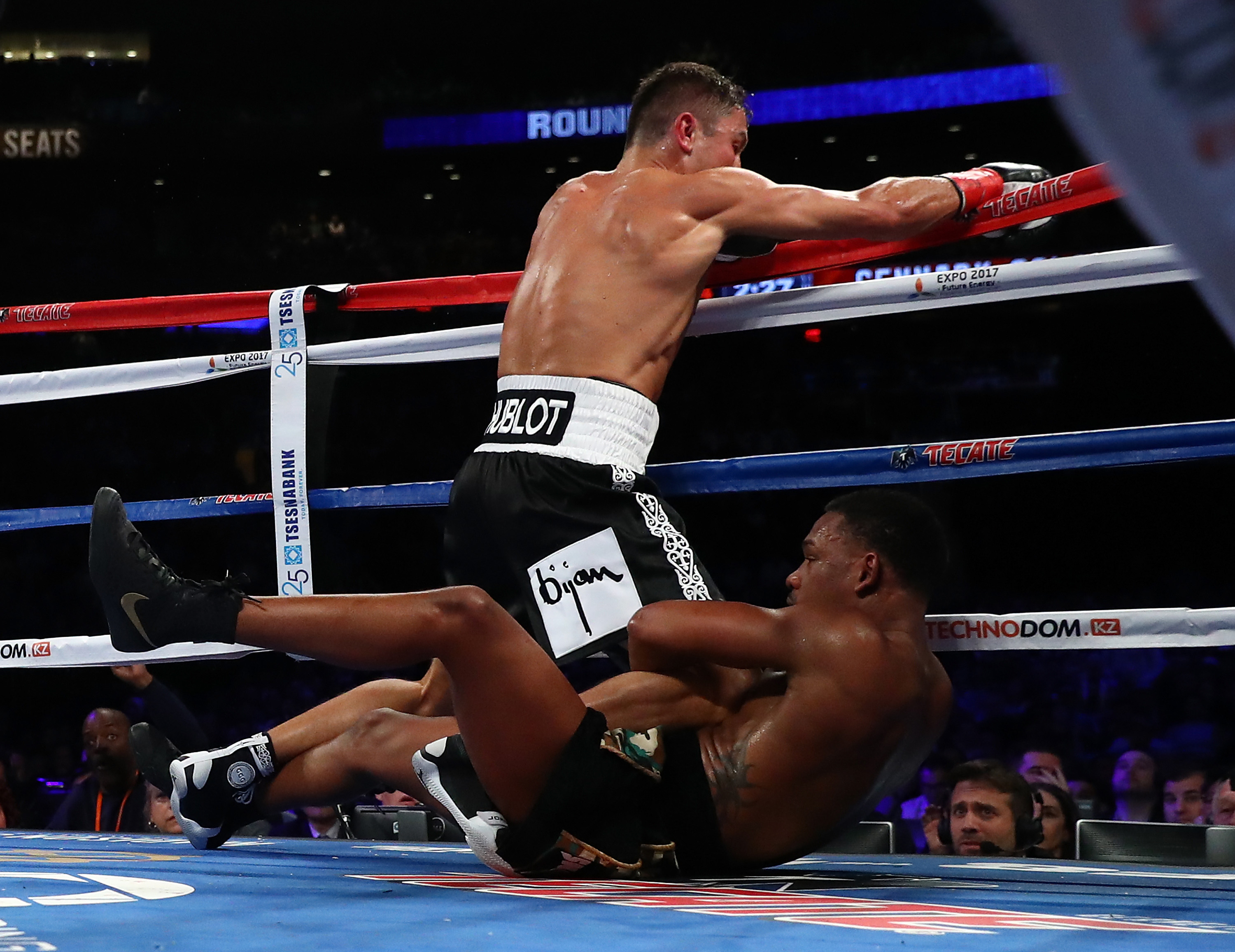 NEW YORK, NY - MARCH 18: Gennady Golovkin knocks down Daniel Jacobs in the fourth round during their Championship fight for Golovkin's WBA/WBC/IBF middleweight title at Madison Square Garden on March 18, 2017 in New York City. (Photo by Al Bello/Getty Images)