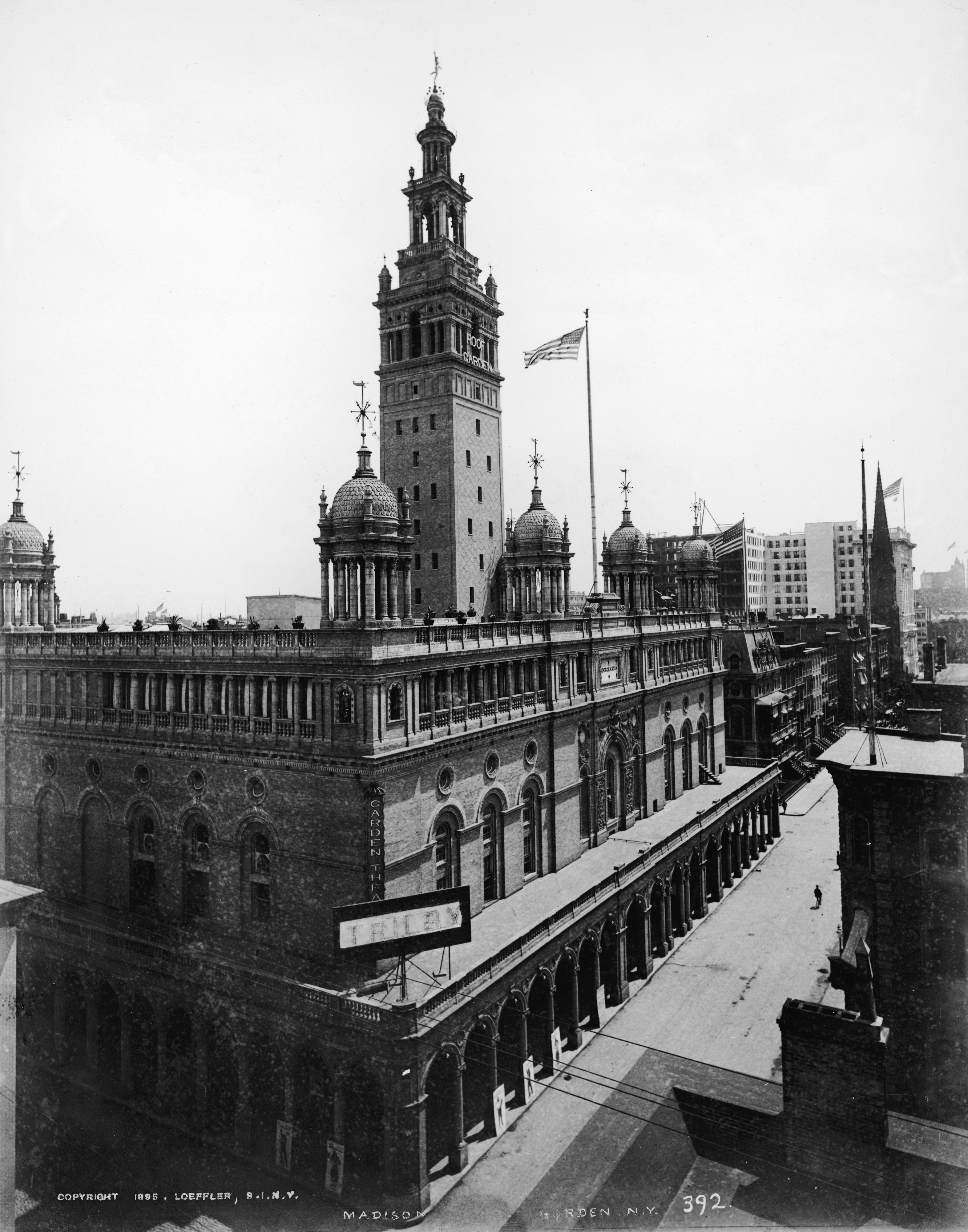 Exterior of the second Madison Square Garden at its original location, 26th Street and Madison Avenue, New York City, 1895. (Photo by Frederic Lewis/Getty Images)