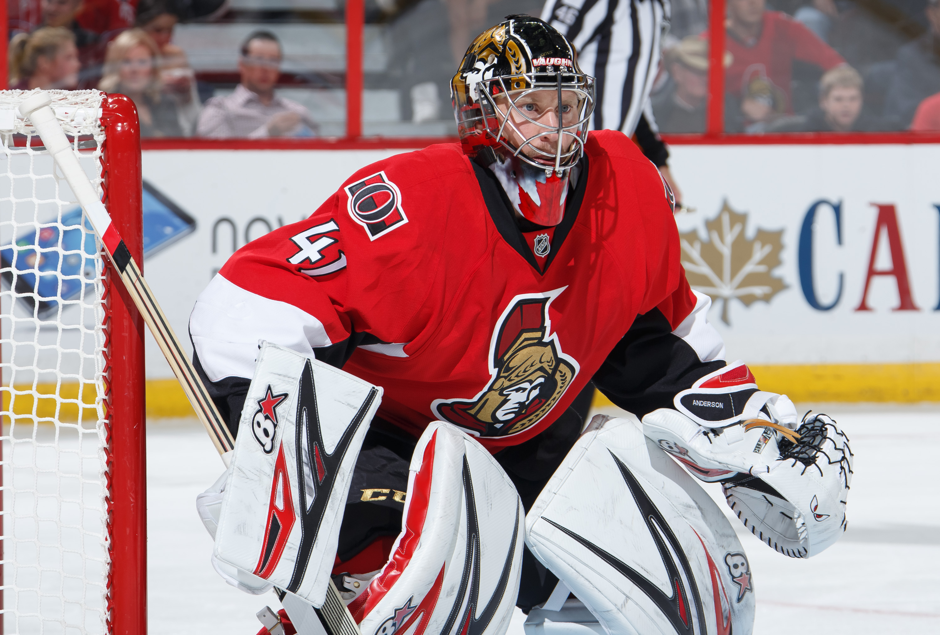 OTTAWA, ON - OCTOBER 15: Craig Anderson #41 of the Ottawa Senators guards his net against the Montreal Canadiens at Canadian Tire Centre on October 15, 2016 in Ottawa, Ontario, Canada. (Photo by Andre Ringuette/NHLI via Getty Images)