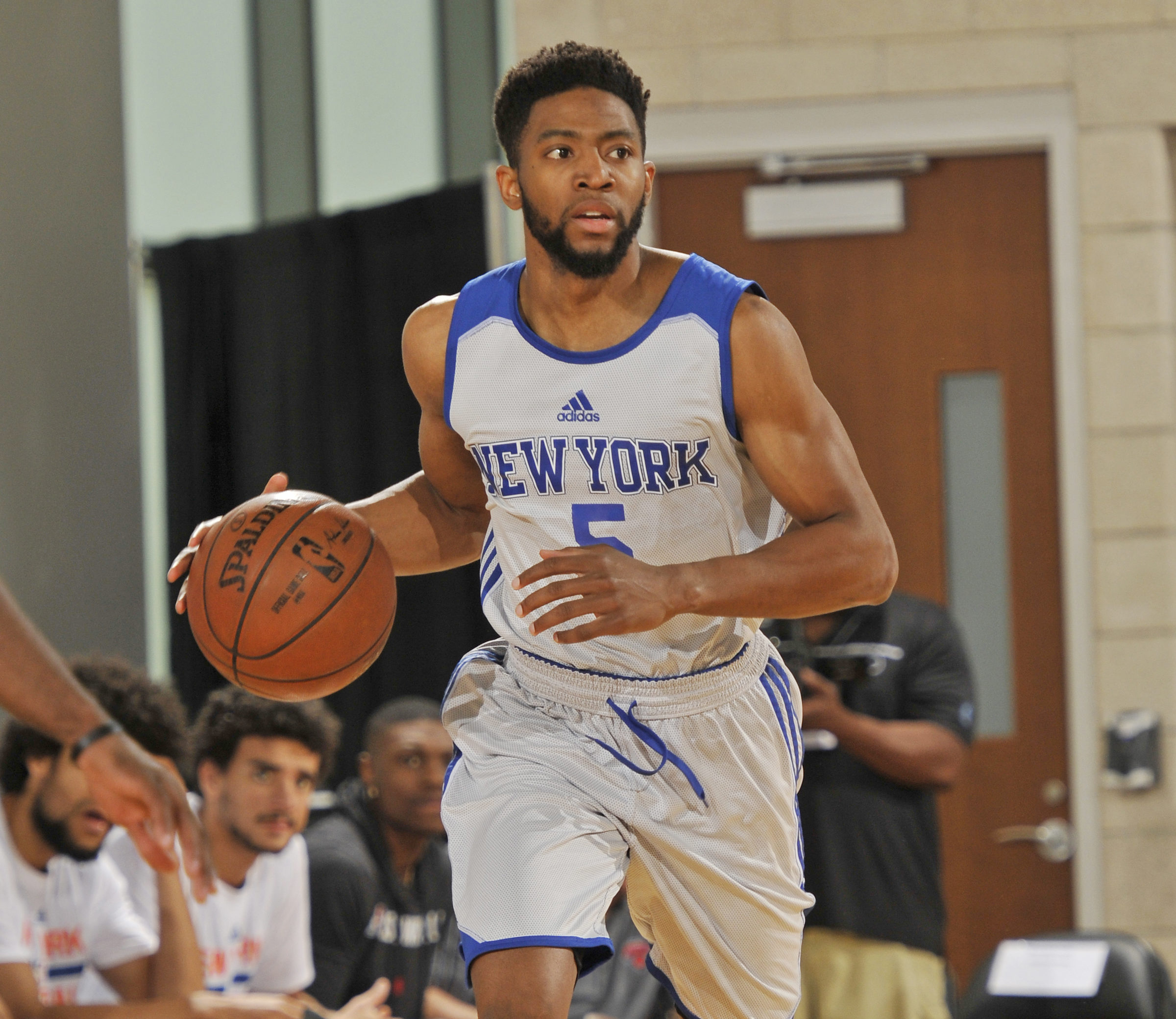 knicks summer league jersey